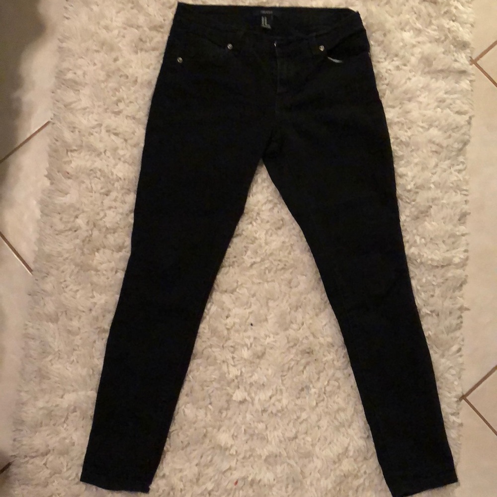 Black stretchy jeans!